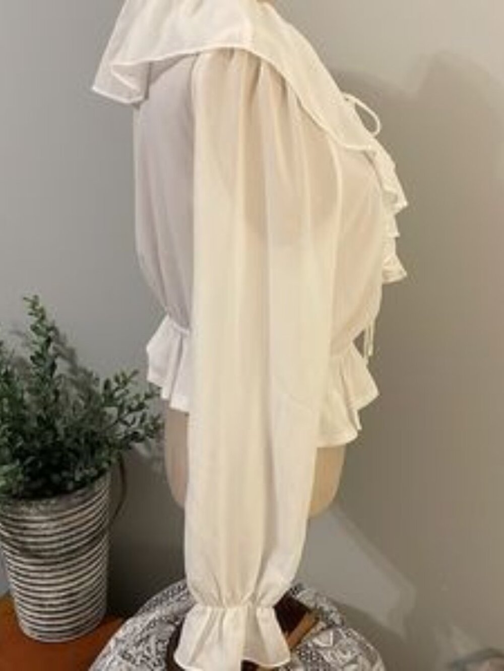 White Ruffle Crop Top - Picture 2 of 3